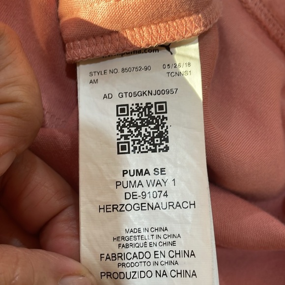 Puma hoodie keep you dry - Picture 9 of 9